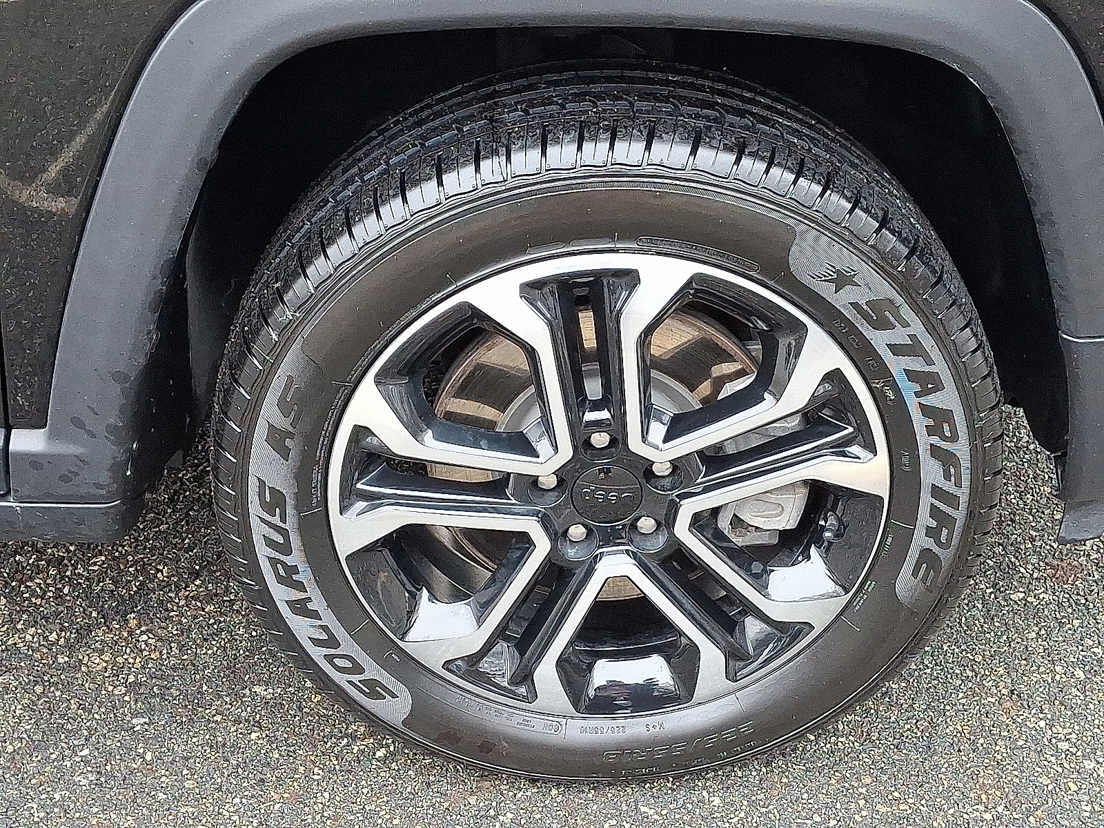 2023 Jeep Compass Limited - Photo 9