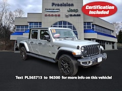 2023 Jeep Gladiator Sport S 4x4 Crew Cab