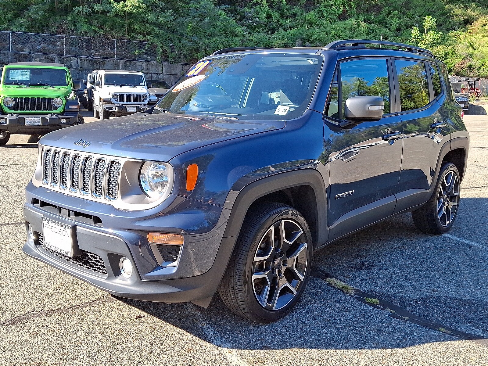 2021 Jeep Renegade Limited photo 2