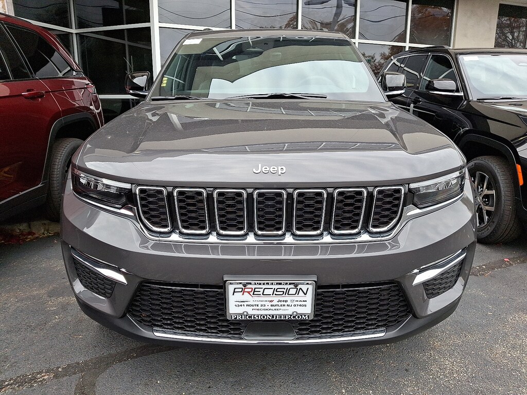 New 2025 Jeep Grand Cherokee Limited 4x4 Sport Utility