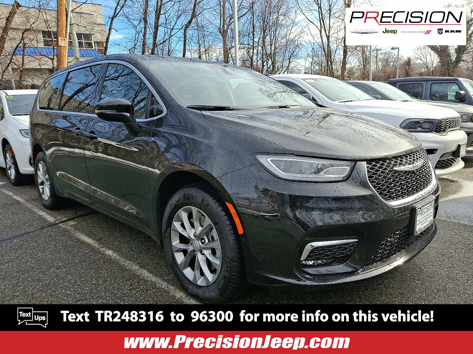 2026 Chrysler Pacifica Select AWD's photo