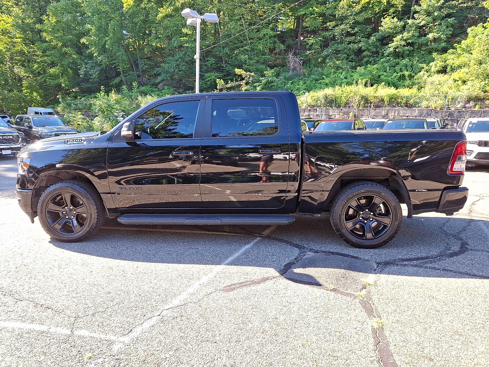 2022 Ram 1500 Big Horn photo 3