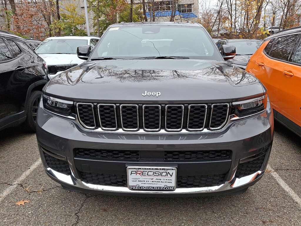 New 2025 Jeep Grand Cherokee Limited 4x4 Sport Utility