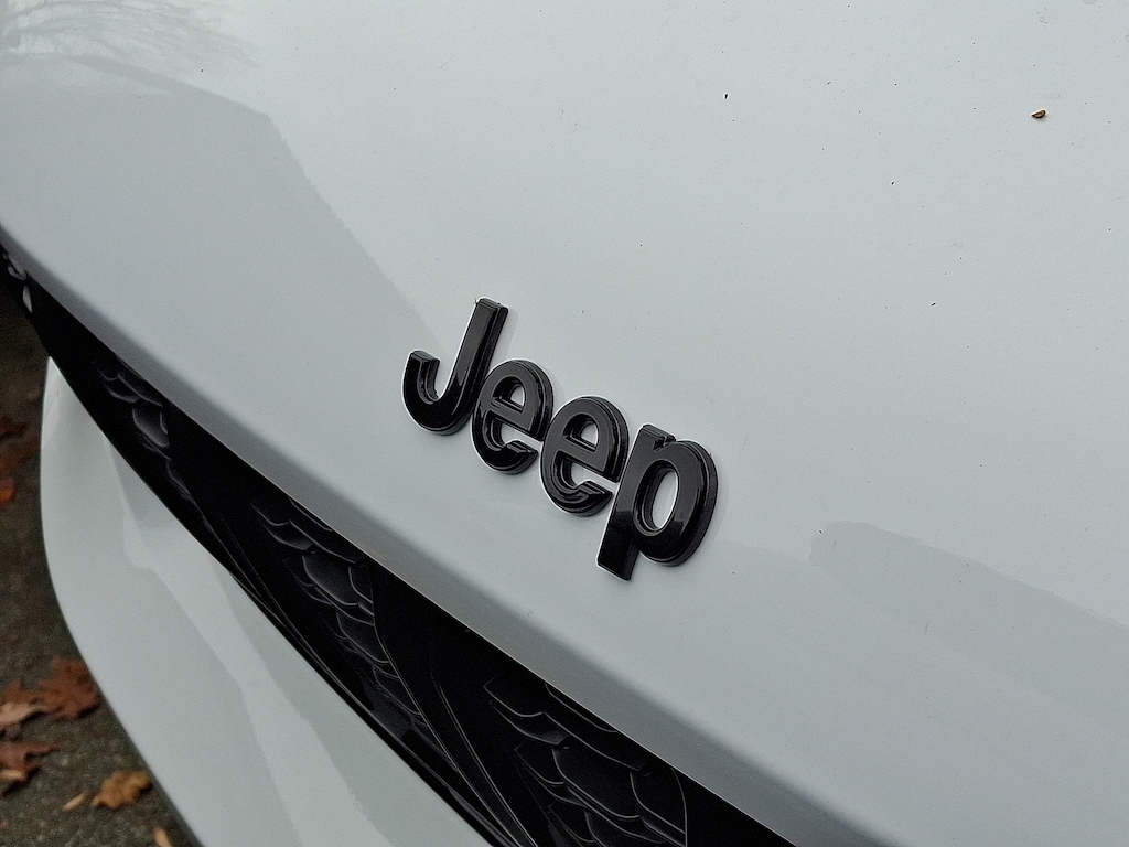 New 2025 Jeep Grand Cherokee Limited 4x4 Sport Utility