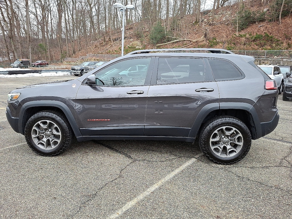 Used 2020 Jeep Cherokee Trailhawk 4X4 Sport Utility