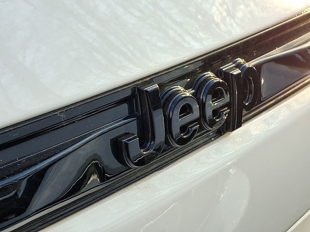 New 2025 Jeep Grand Cherokee Limited Sport Utility