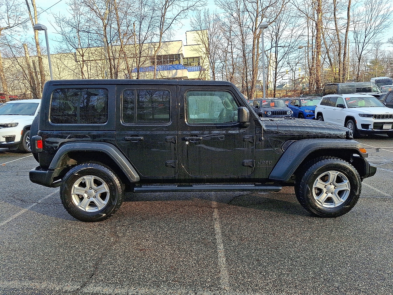 2023 Jeep Wrangler 4-Door Sport S - Photo 8