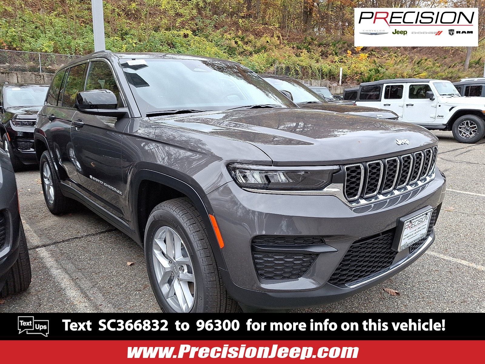 2025 Jeep Grand Cherokee Laredo's photo