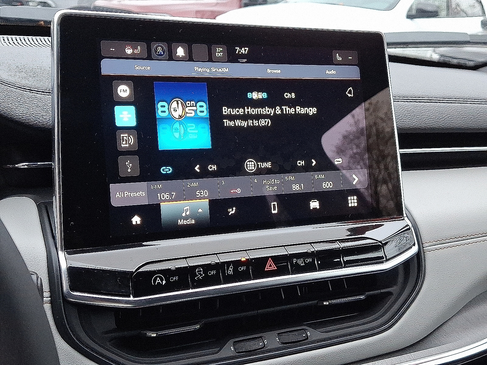 2023 Jeep Compass Limited - Photo 17