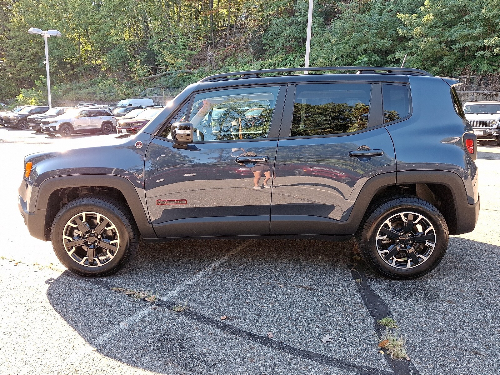 2023 Jeep Renegade Trailhawk photo 4