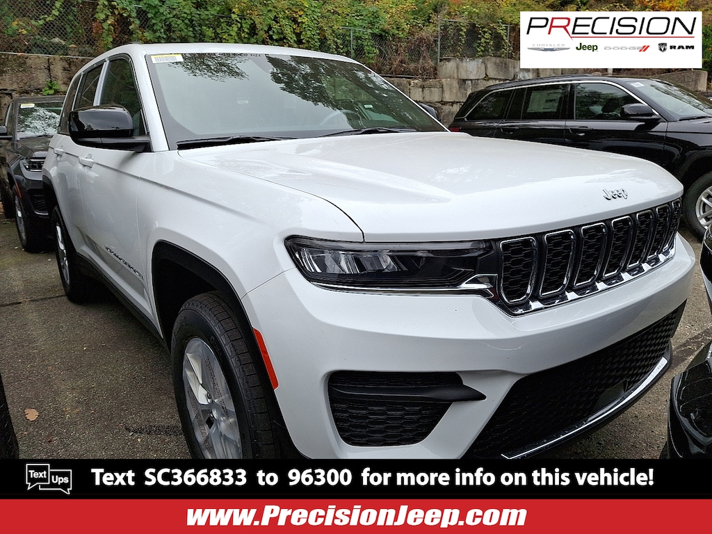 New 2025 Jeep Grand Cherokee Laredo X 4x4 Sport Utility