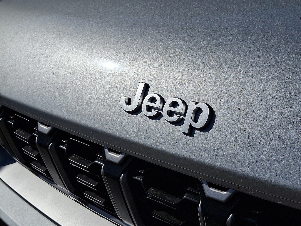 New 2026 Jeep Grand Cherokee Limited Sport Utility
