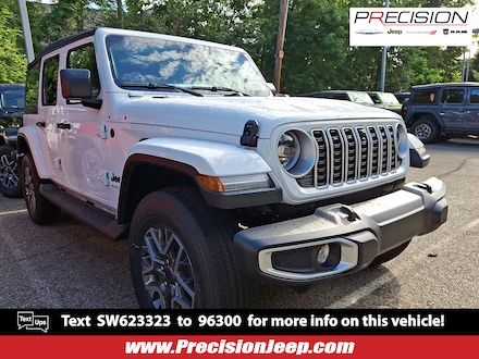 2025 Jeep Wrangler 4-Door Sahara 4x4 Sport Utility