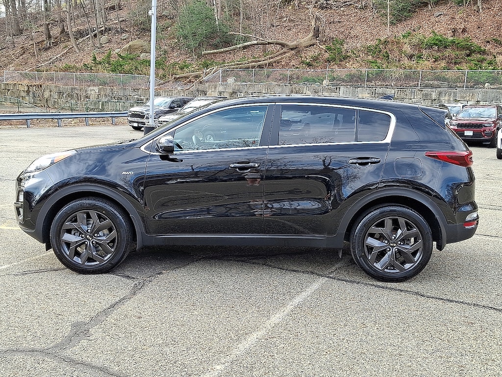 Certified 2022 Kia Sportage LX Sport Utility