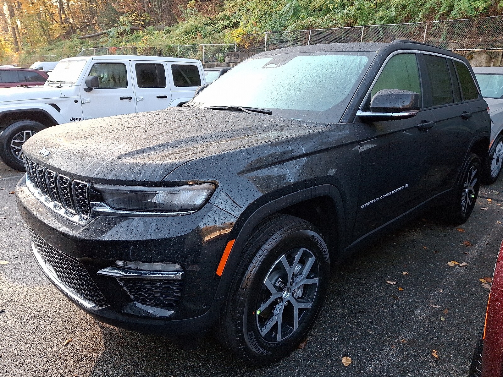2025 Jeep Grand Cherokee Limited photo 2