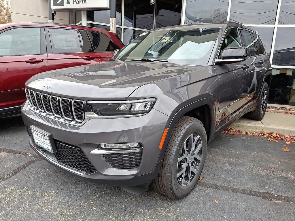 New 2025 Jeep Grand Cherokee Limited 4x4 Sport Utility