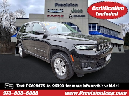 2023 Jeep Grand Cherokee Laredo 4x4 Sport Utility
