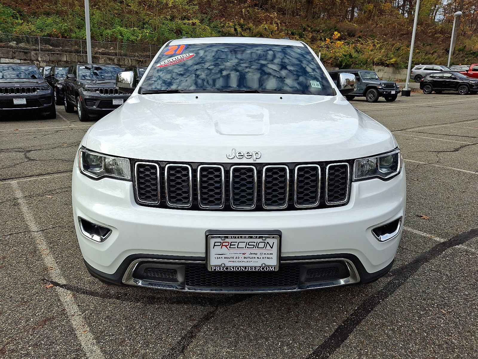 2021 Jeep Grand Cherokee Limited photo 2