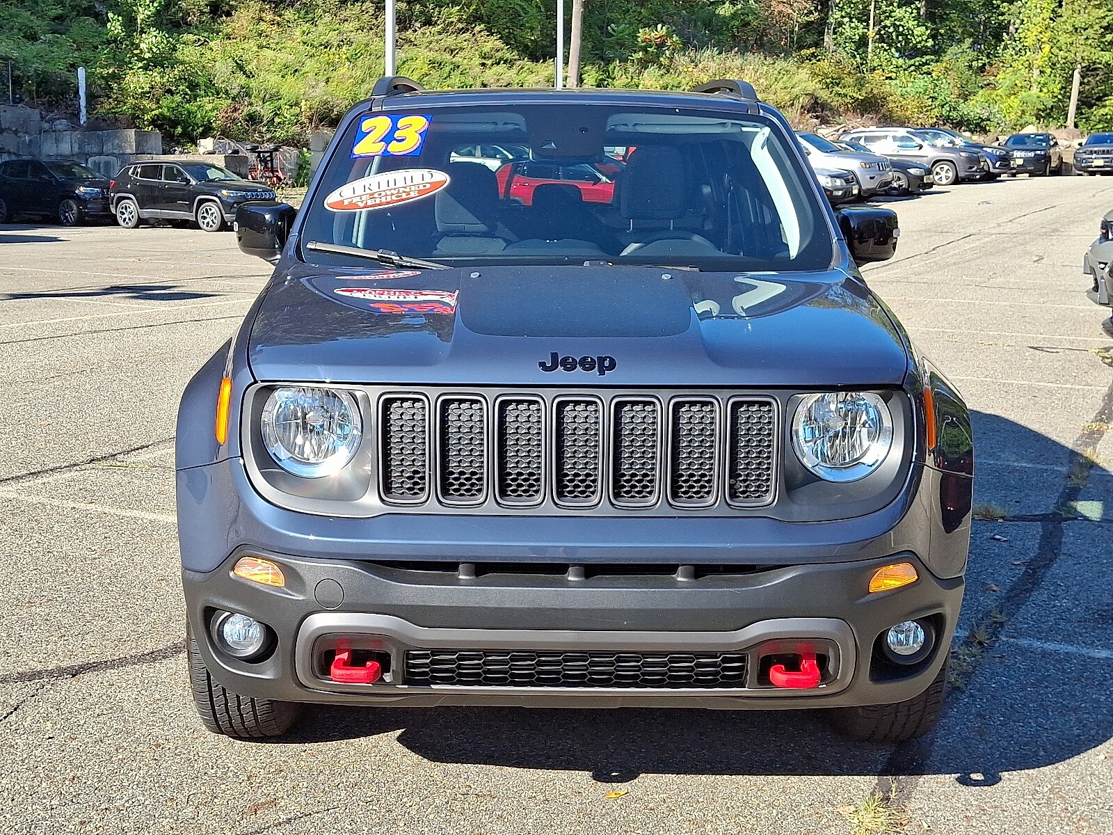 2023 Jeep Renegade Trailhawk photo 2