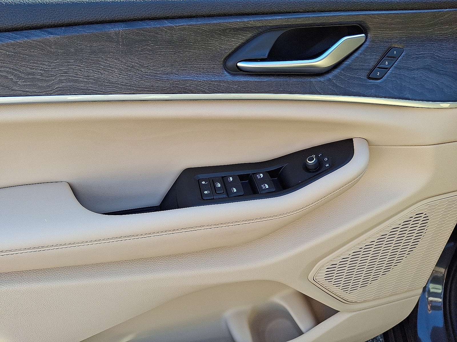 2023 Jeep Grand Cherokee Limited - Photo 13