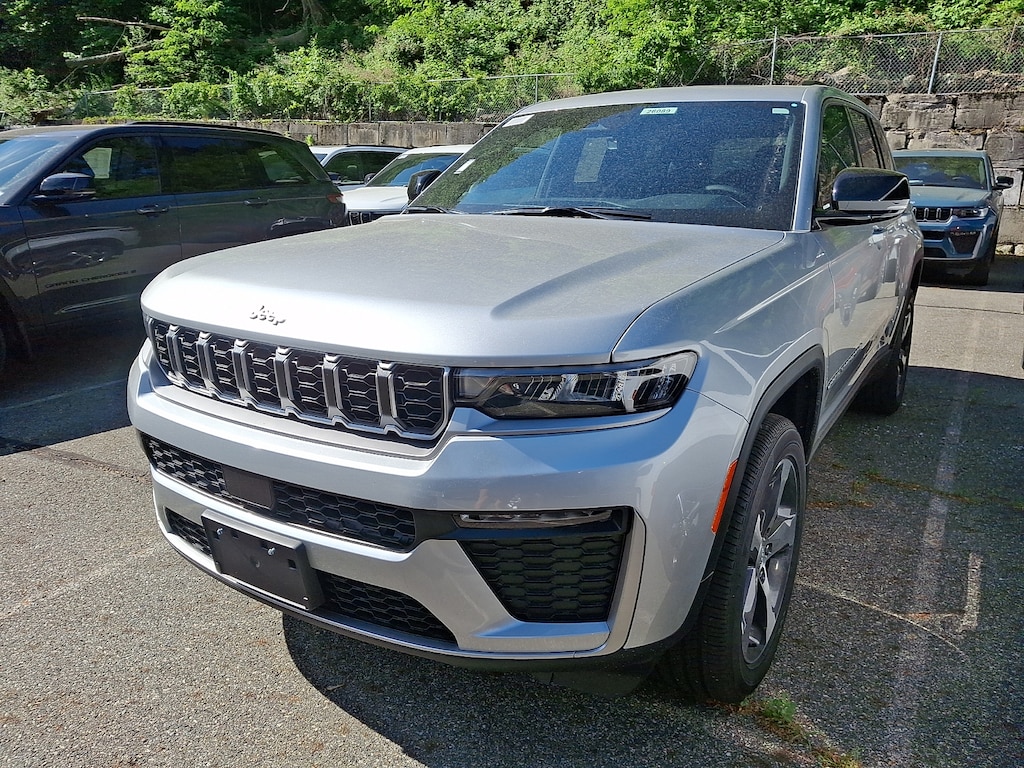 New 2026 Jeep Grand Cherokee Limited Sport Utility