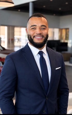 Staff member Anthony Brown from ID_66d601