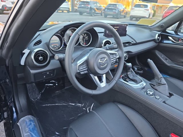 2025 Mazda MX-5 Miata Grand Touring - Photo 19