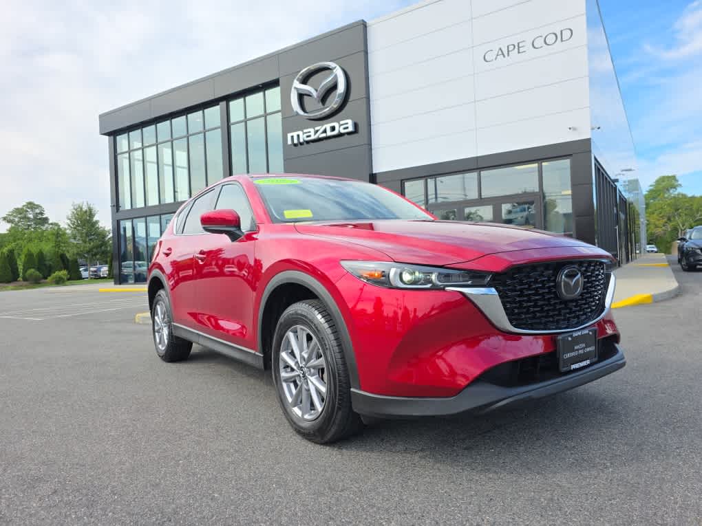 2023 Mazda CX-5 2.5 S Preferred photo 2
