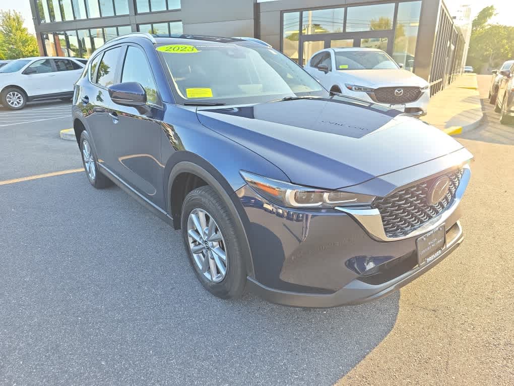 2023 Mazda CX-5 2.5 Select photo 4