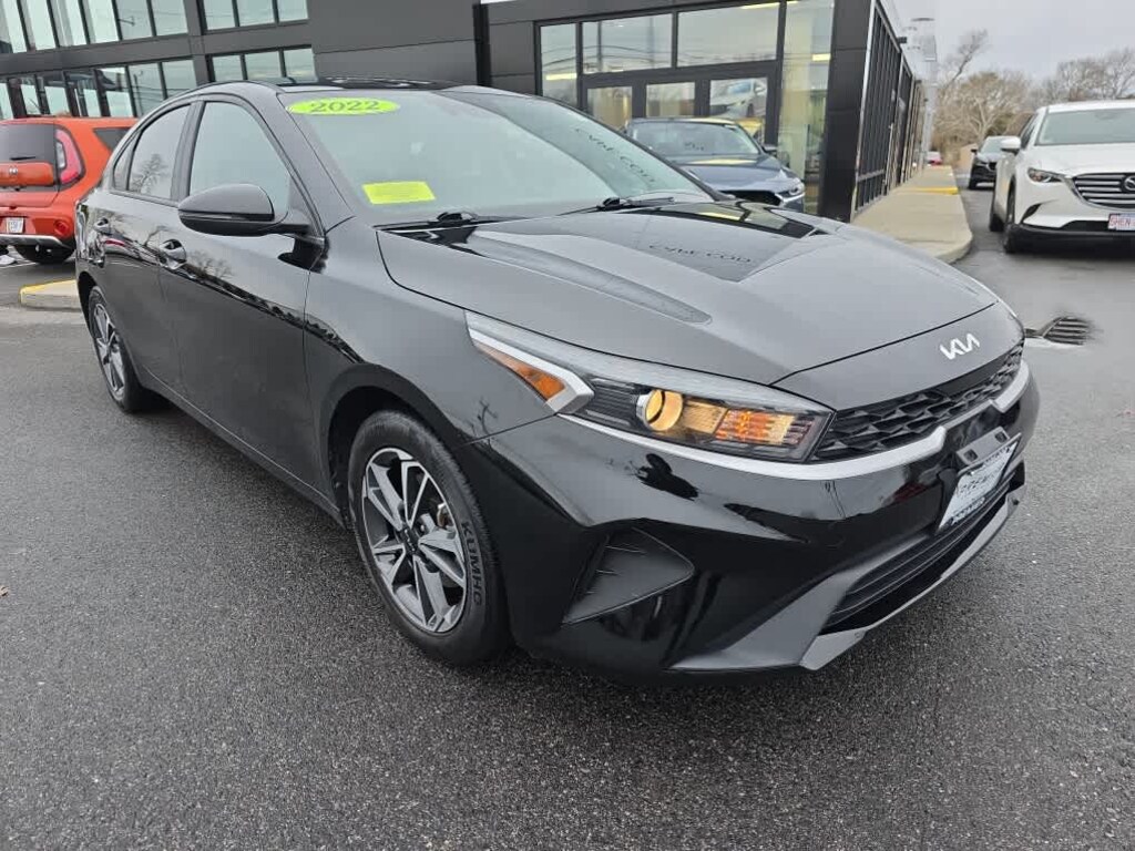 Used 2022 Kia Forte LXS Sedan