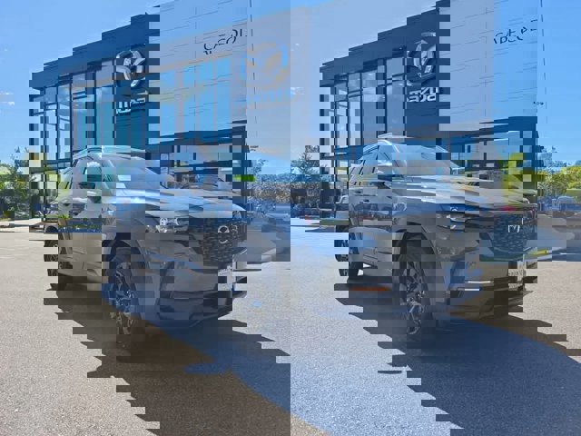 2025 Mazda CX-50 2.5 S Preferred photo 2