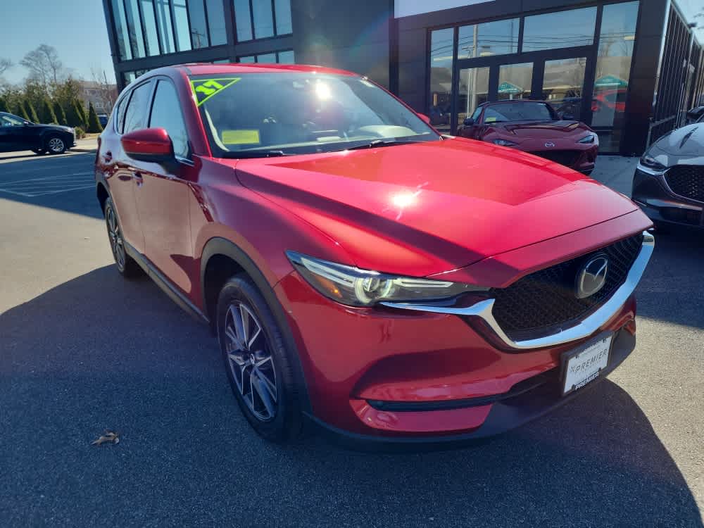 2017 Mazda CX-5 Grand Touring photo 3