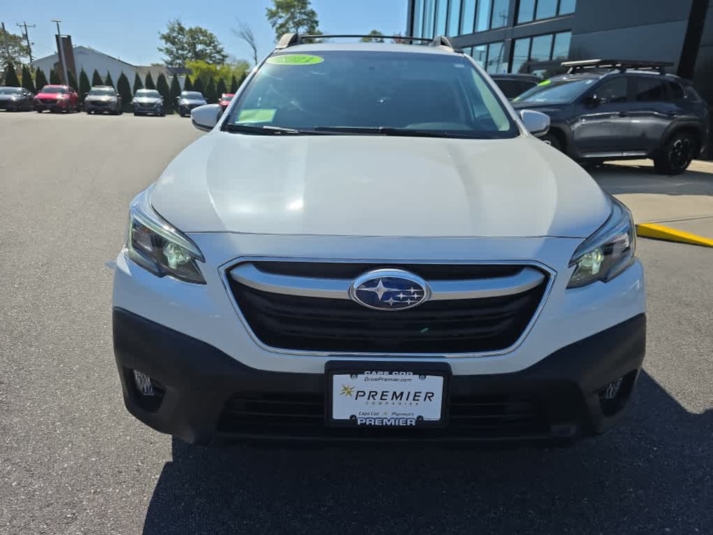 Used 2021 Subaru Outback Premium SUV