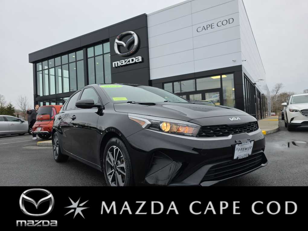 2022 Kia Forte LXS's photo