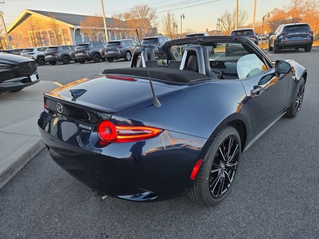 2025 Mazda MX-5 Miata Grand Touring - Photo 13