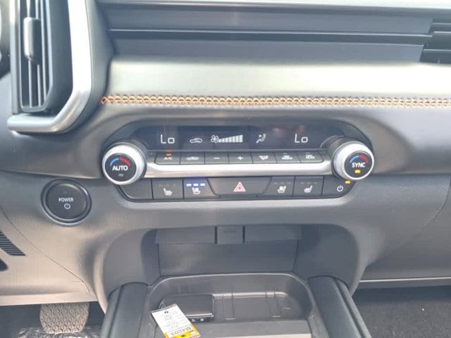 2026 Mazda CX-50 Premium - Photo 21