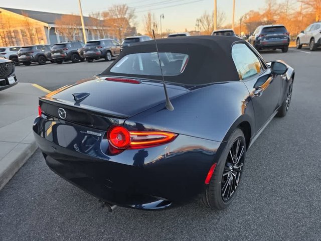 2025 Mazda MX-5 Miata Grand Touring - Photo 6