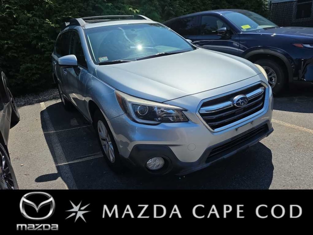 Used 2018 Subaru Outback 2.5i Premium with SUV