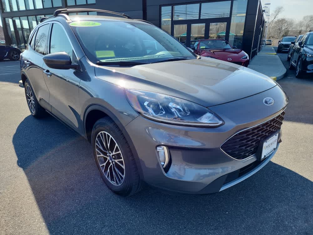 2022 Ford Escape SEL photo 4