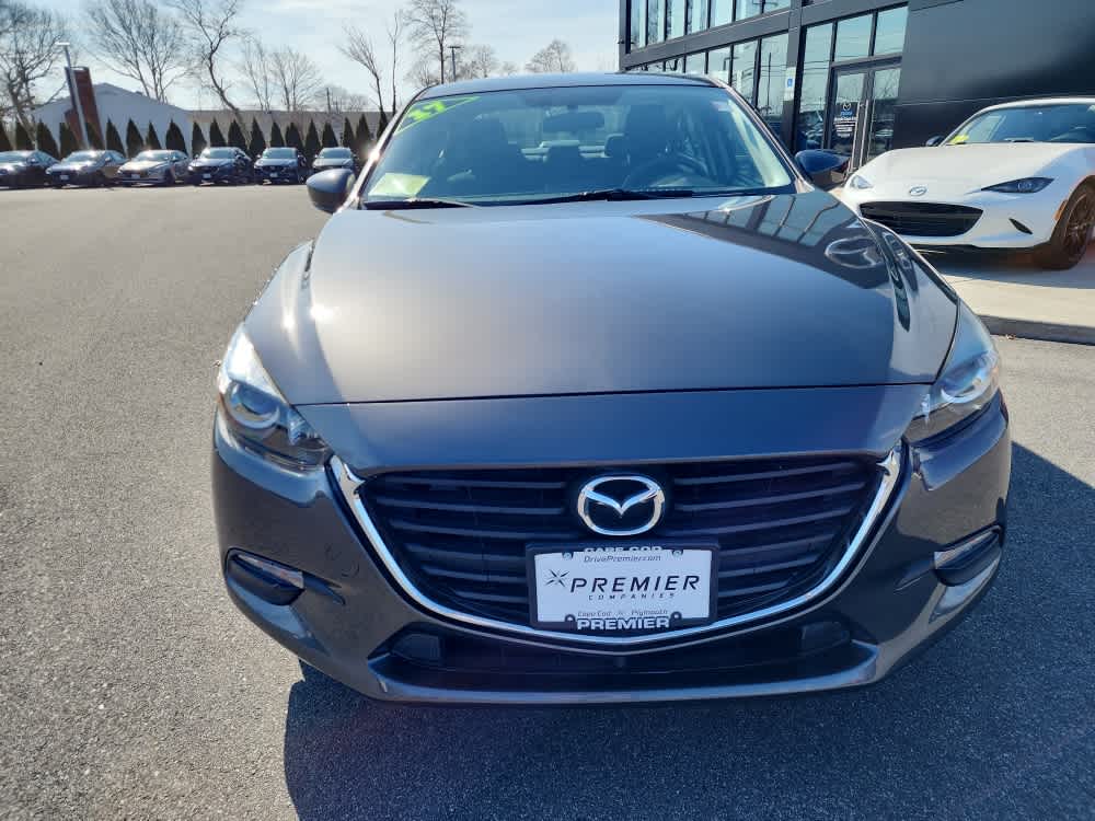 2017 Mazda Mazda3 Sport Sedan photo 3
