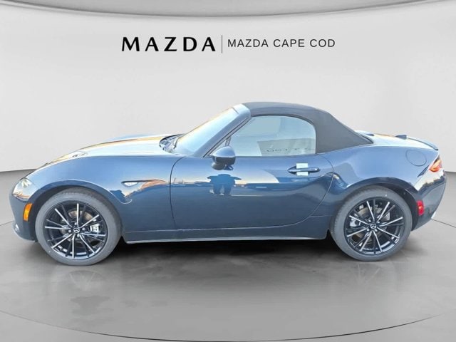 2025 Mazda MX-5 Miata Grand Touring - Photo 8