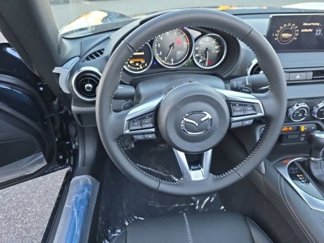 2025 Mazda MX-5 Miata Grand Touring - Photo 19