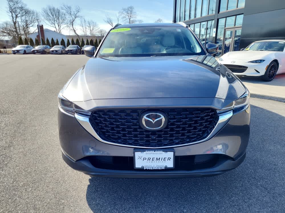 2022 Mazda CX-5 2.5 S Preferred photo 3