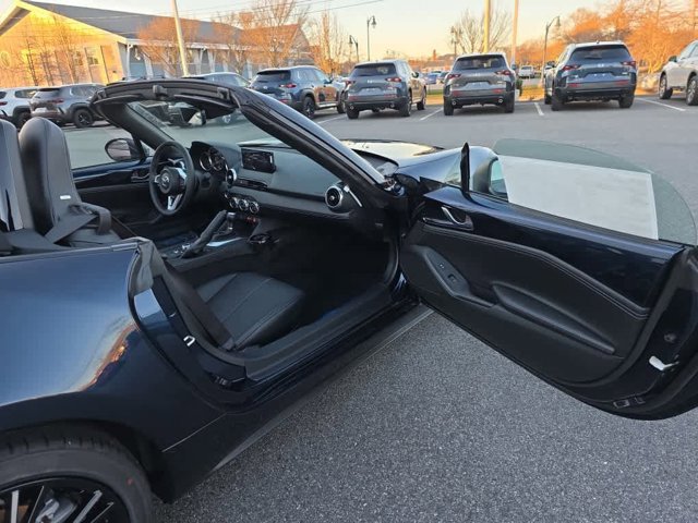 2025 Mazda MX-5 Miata Grand Touring - Photo 22