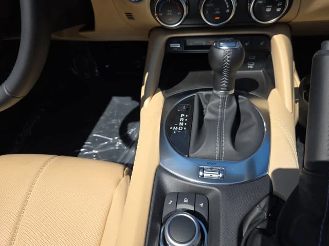 2026 Mazda MX-5 GT - Photo 27