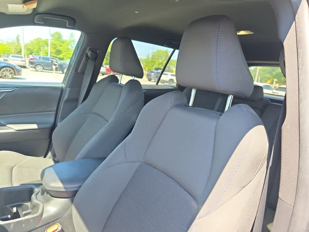 Used 2022 Toyota RAV4 Hybrid SE SUV