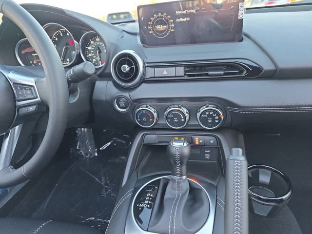 2025 Mazda MX-5 Miata Grand Touring - Photo 25