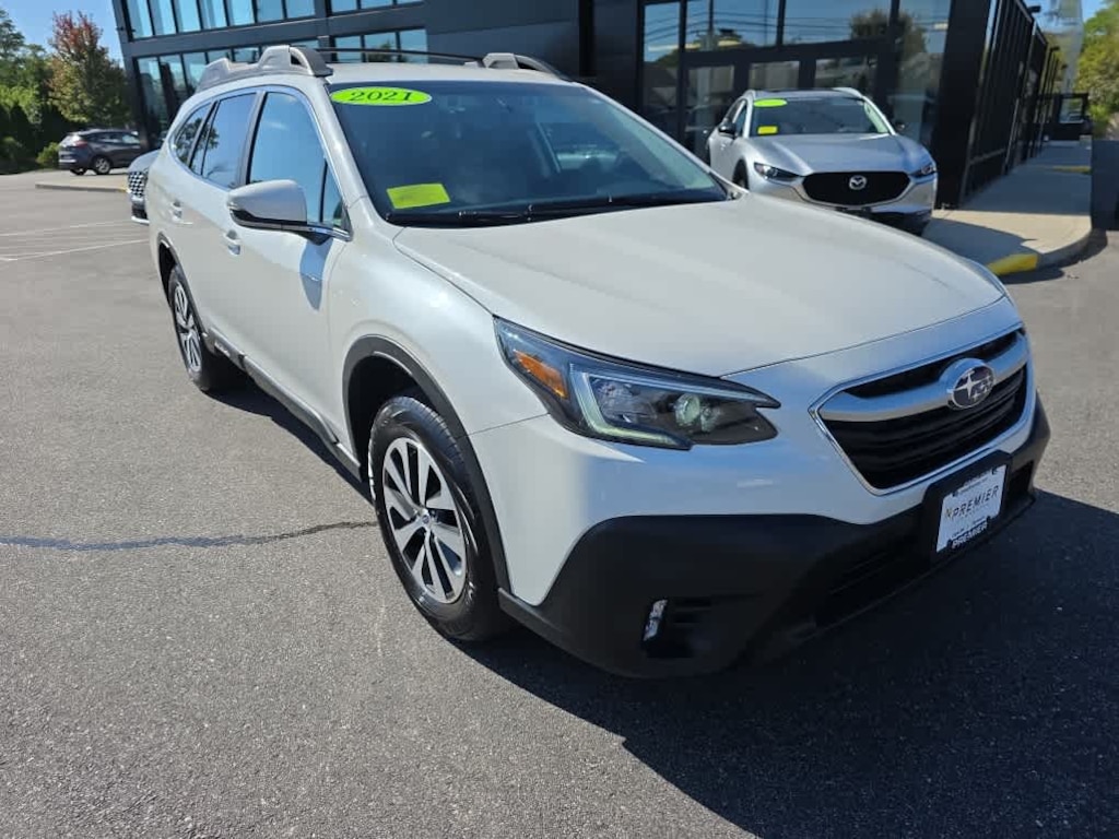 Used 2021 Subaru Outback Premium SUV