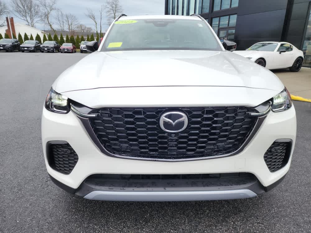 2025 Mazda CX-70 Plug-in Hybrid Premium Plus photo 3