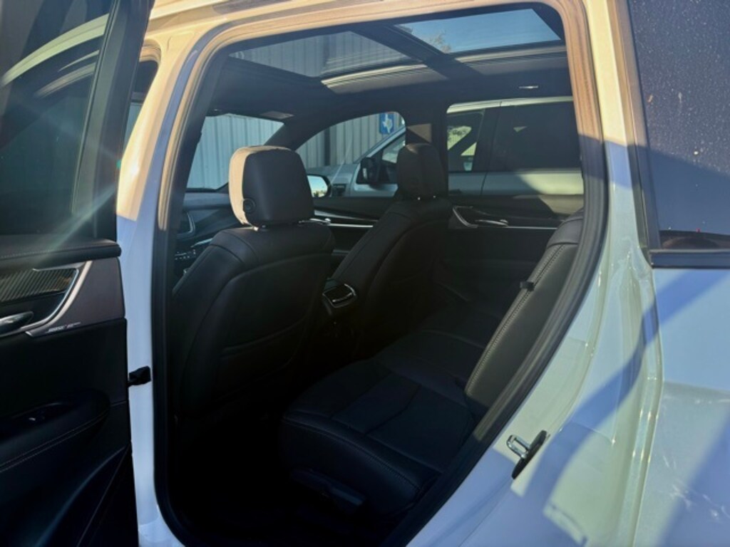 Used 2023 CADILLAC XT6 Sport SUV